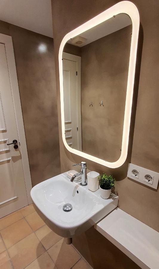 Opening Doors Vilassar. Family House Beach & Relax Виласар де Мар Екстериор снимка