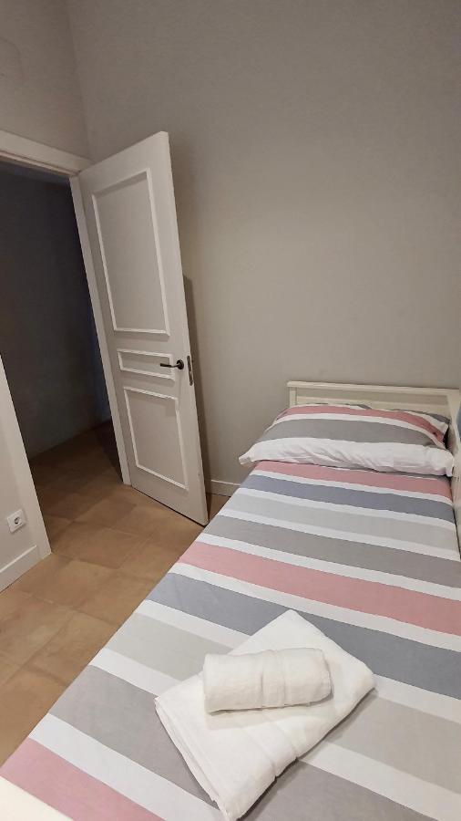 Opening Doors Vilassar. Family House Beach & Relax Виласар де Мар Екстериор снимка